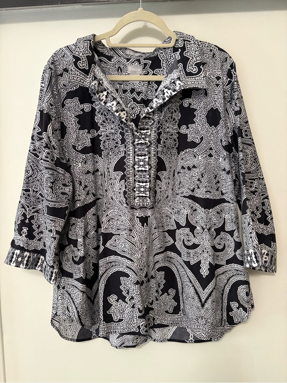 Chicos Black White Blouse 3
